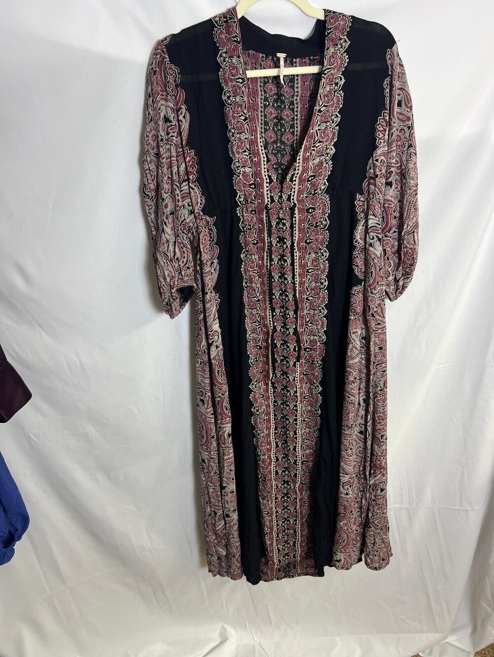 Free People Black Burgundy Paisley V-Neck Boho Midi Dress Small - Picture 2 of 7